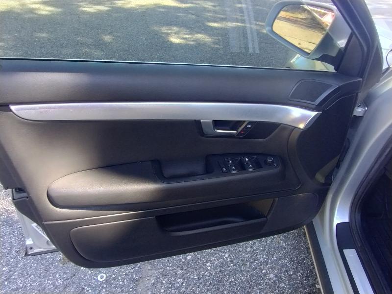 Audi A4 Avant 2.0 T quattro with Tiptronic 2008