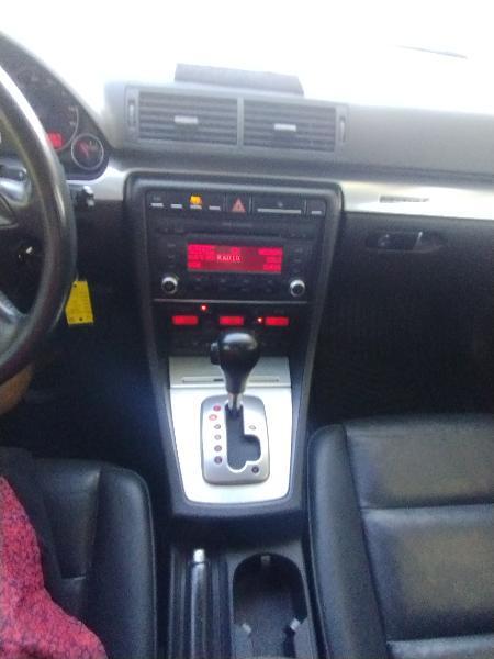 Audi A4 Avant 2.0 T quattro with Tiptronic 2008