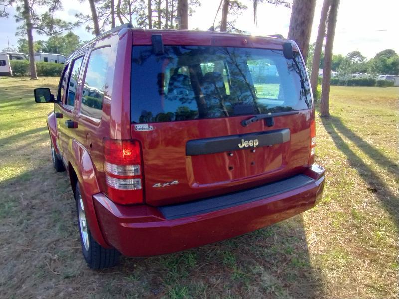 Jeep Liberty Sport 4WD 2012