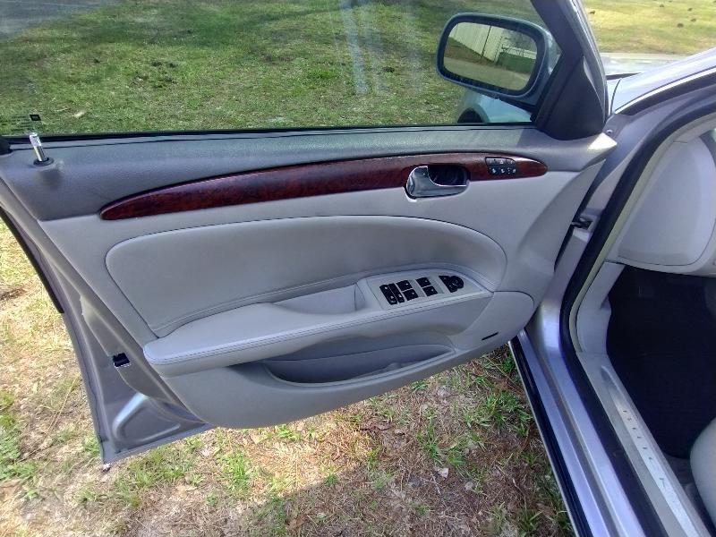 Buick Lucerne CXL V6 2006