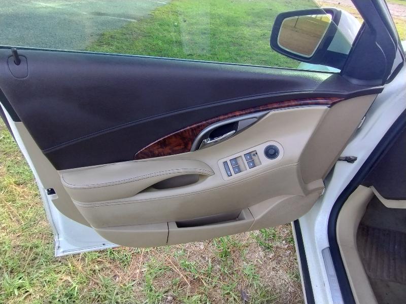 Buick LaCrosse Premium Package 1, w/Leather 2012
