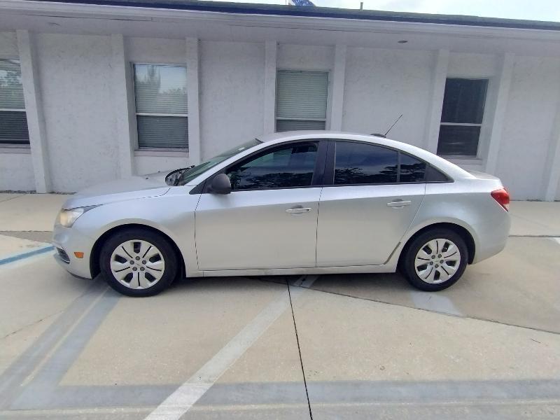 Chevrolet Cruze LS Auto 2015
