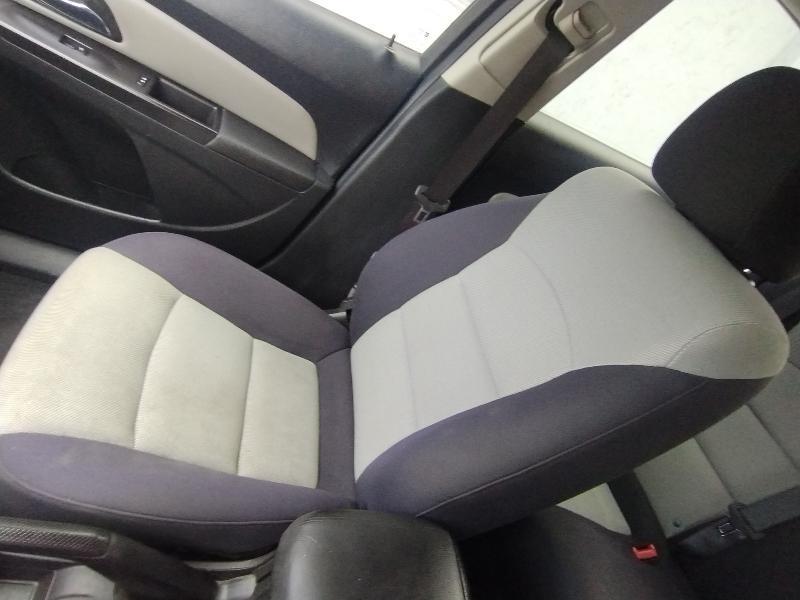 Chevrolet Cruze LS Auto 2015