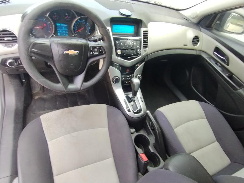 Chevrolet Cruze LS Auto 2015
