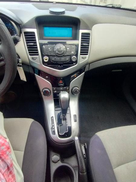 Chevrolet Cruze LS Auto 2015