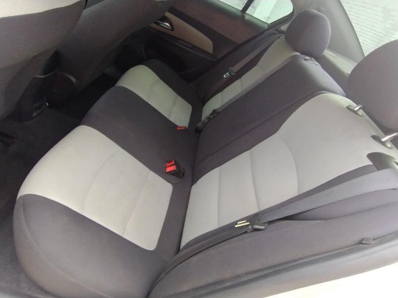 Chevrolet Cruze LS Auto 2015