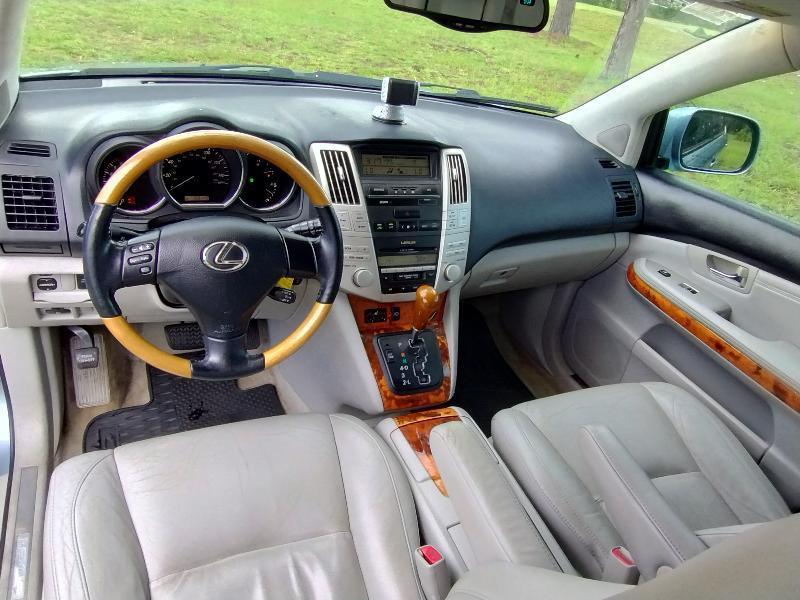 Lexus RX 330 FWD 2006