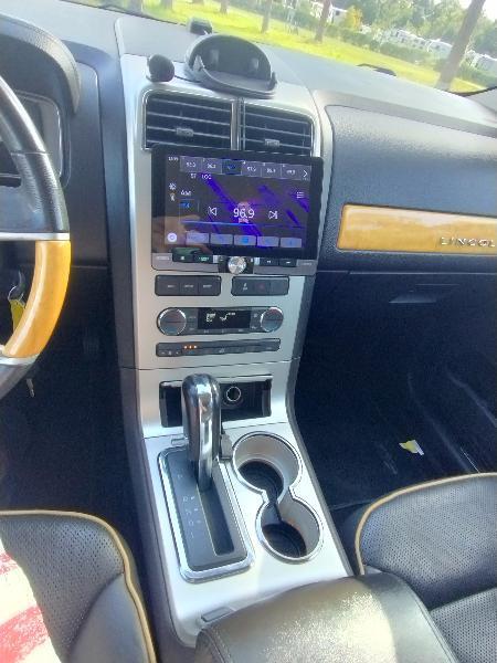 Lincoln MKX AWD 2010