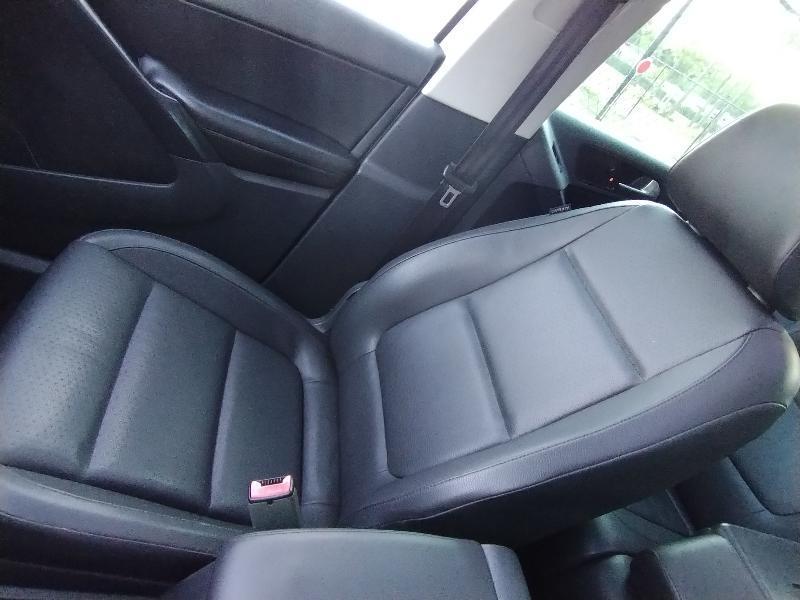 Volkswagen Tiguan S 2010