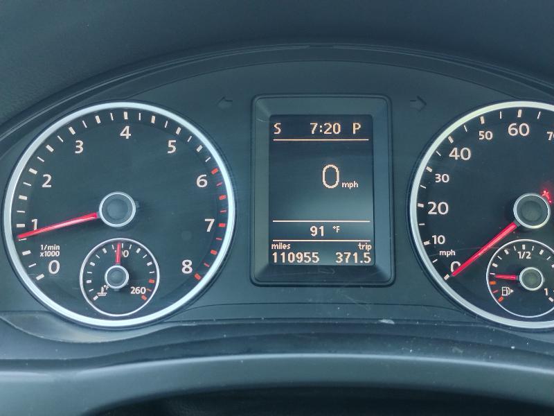 Volkswagen Tiguan S 2010