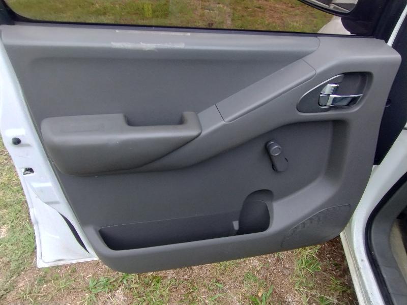 Nissan Frontier 2WD Crew Cab SWB Auto SE 2014