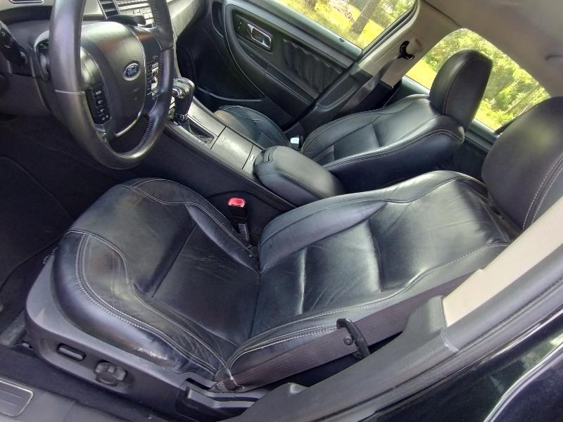 Ford Taurus SEL FWD 2010