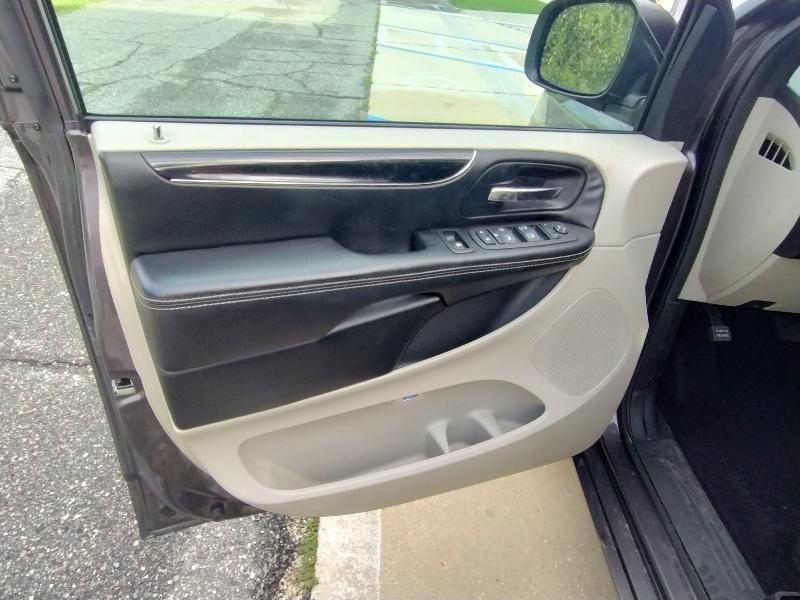 Dodge Grand Caravan SE 2016