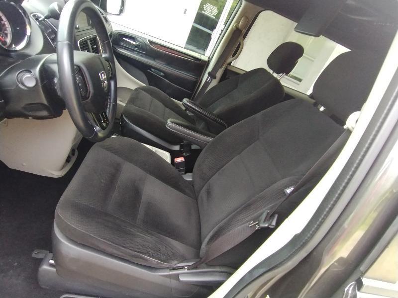 Dodge Grand Caravan SE 2016