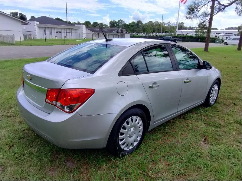 Chevrolet Cruze LS Auto 2013