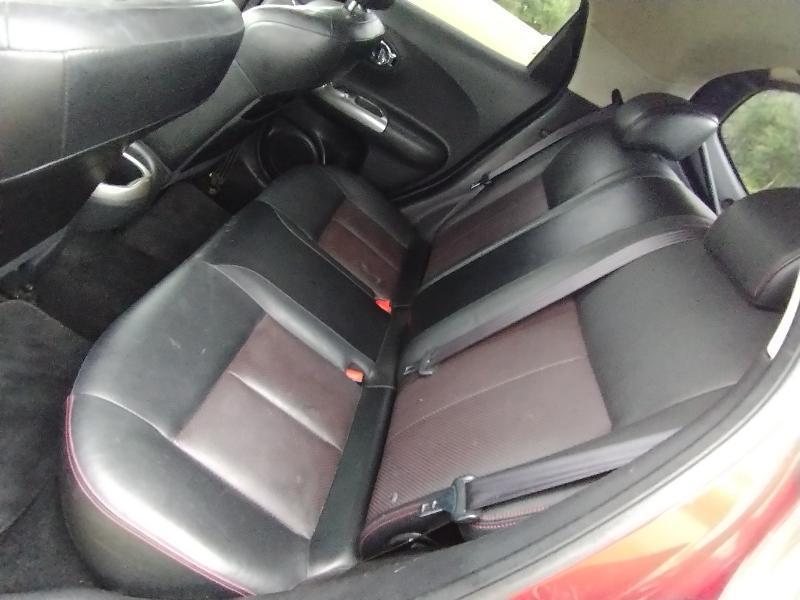 Nissan Juke S FWD 2013