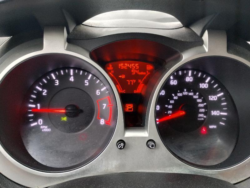Nissan Juke S FWD 2013