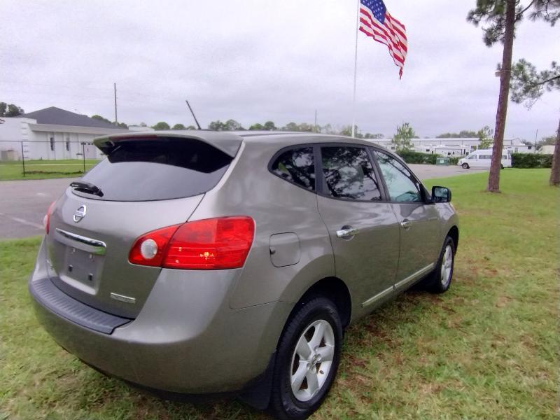 Nissan Rogue S FWD Krom Edition 2012