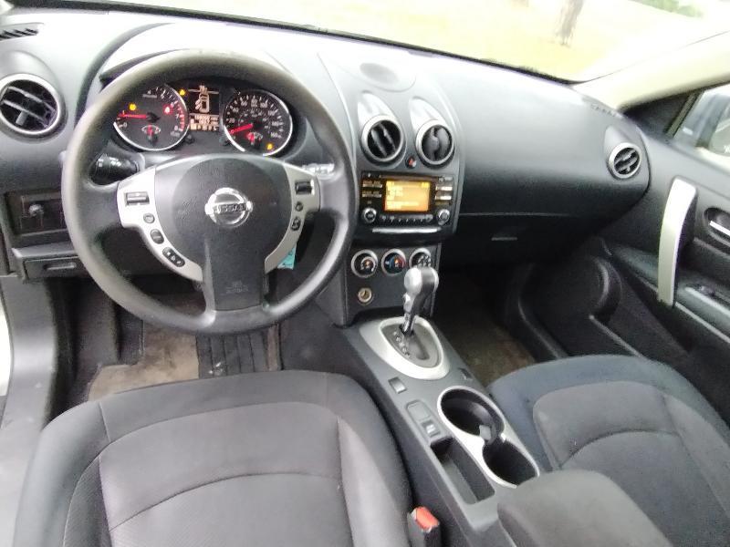 Nissan Rogue S FWD Krom Edition 2012