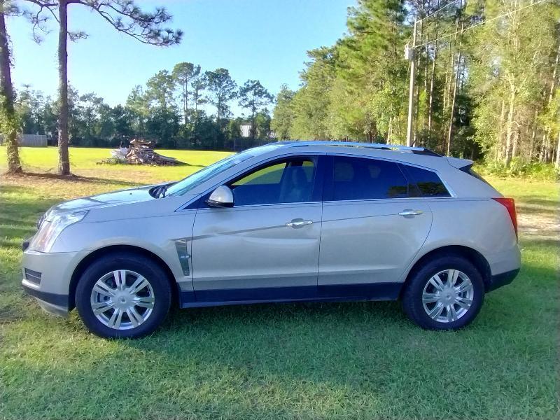 Cadillac SRX Luxury Collection 2011