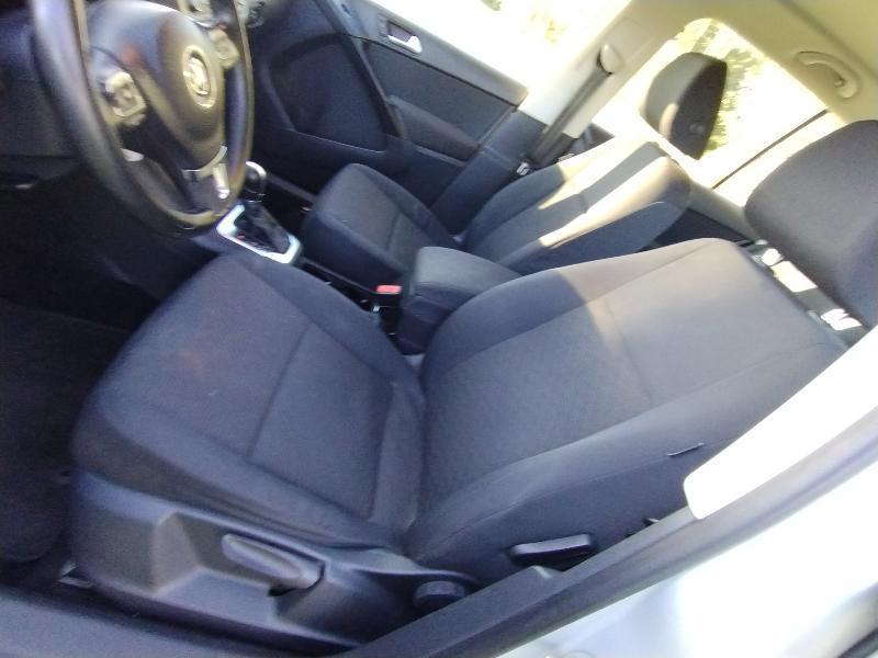 Volkswagen Tiguan S 2015