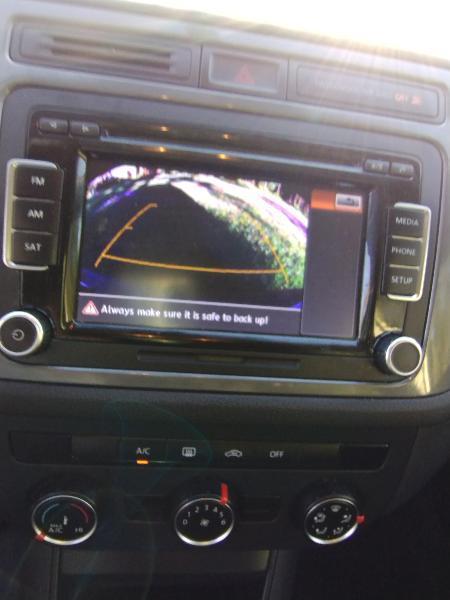 Volkswagen Tiguan S 2015
