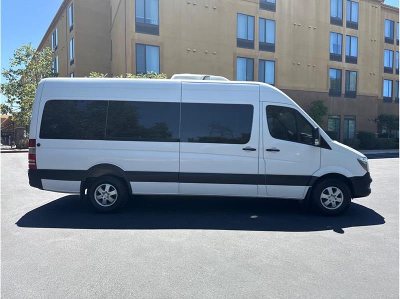Mercedes-Benz Sprinter  2017 Mercedes-Benz Sprinter  2017