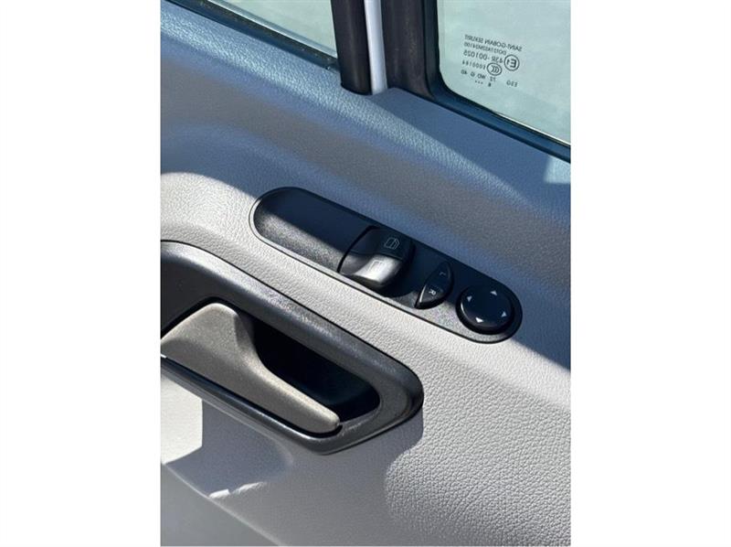 Mercedes-Benz Sprinter  2017 Mercedes-Benz Sprinter  2017