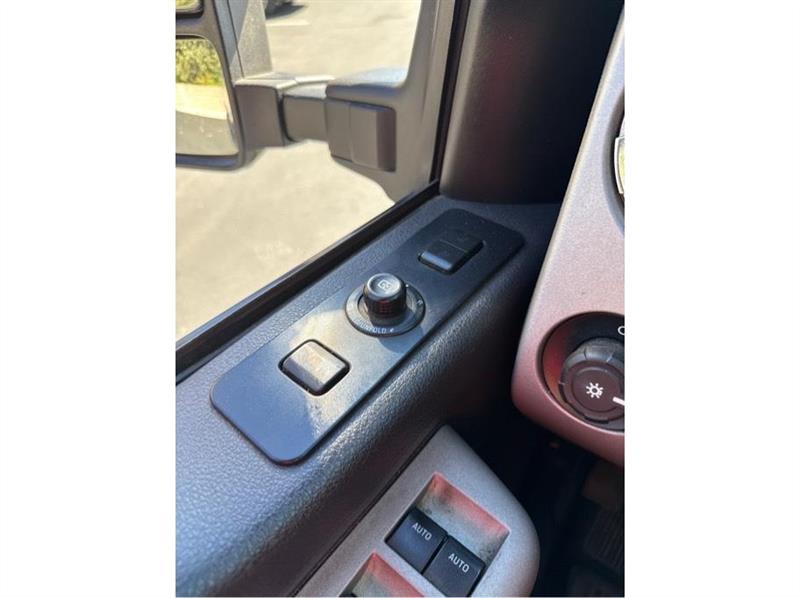 Ford F-250 SD  2015 Ford F-250 SD  2015