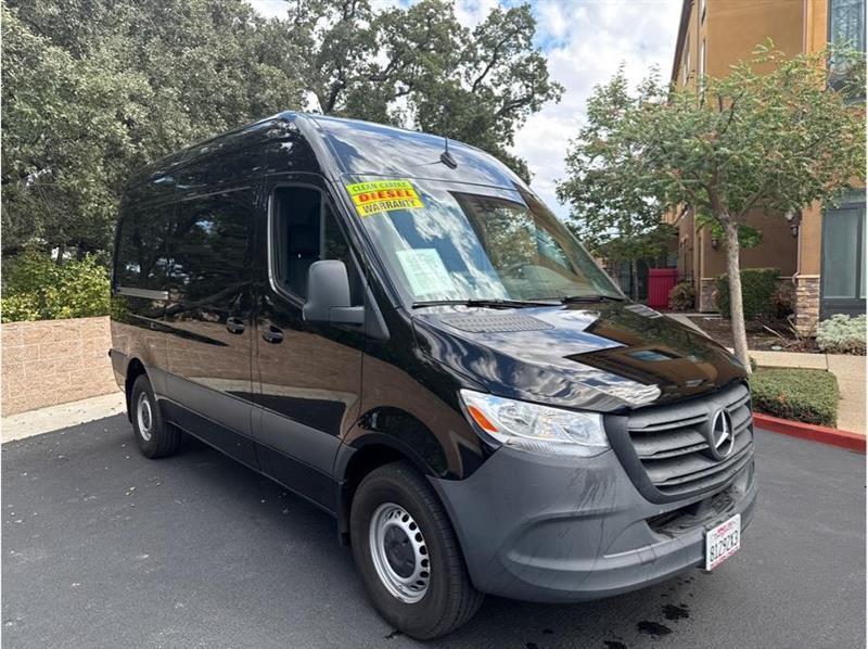 Mercedes-Benz Sprinter  2023