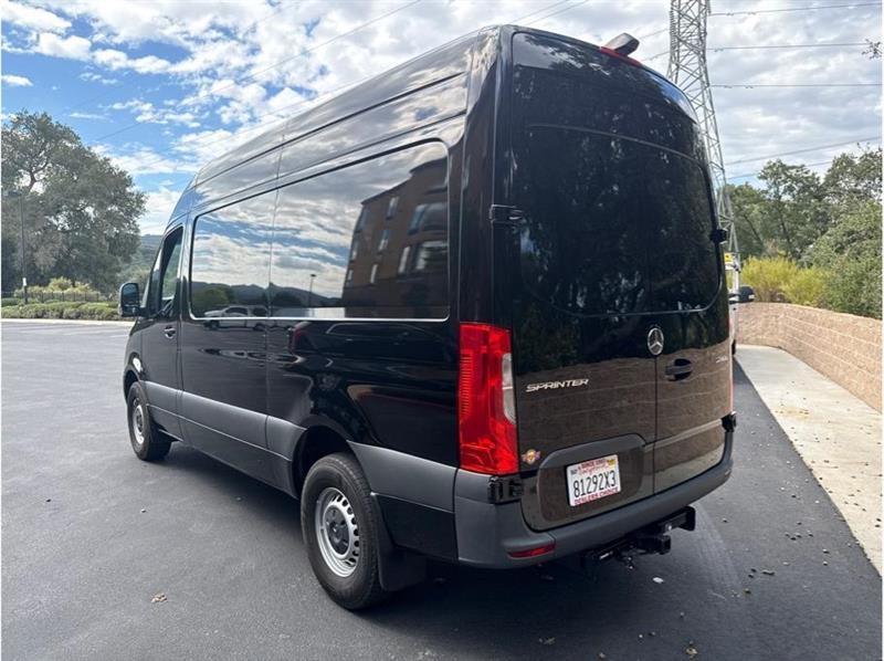 Mercedes-Benz Sprinter  2023