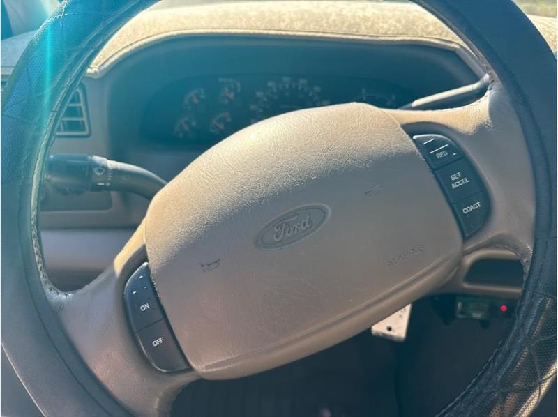 Ford F-350 SD  2000 Ford F-350 SD  2000