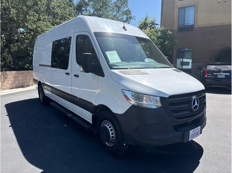 Mercedes-Benz Sprinter  2019