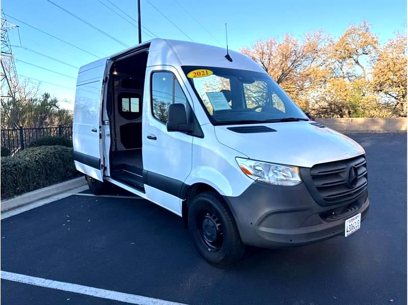 Mercedes-Benz Sprinter  2021