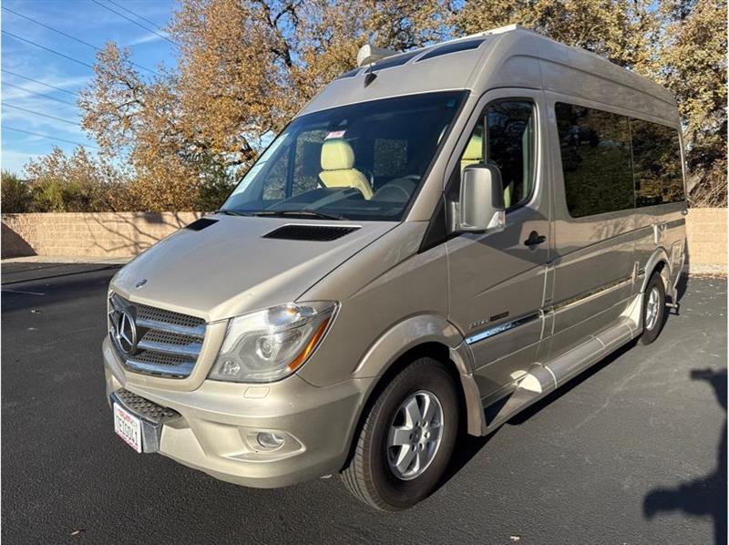 Mercedes-Benz Sprinter  2014