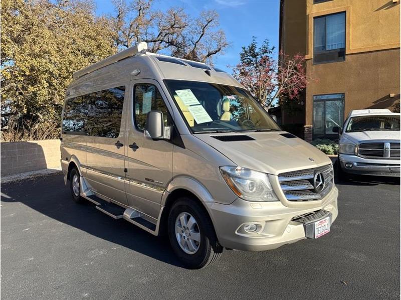 Mercedes-Benz Sprinter  2014