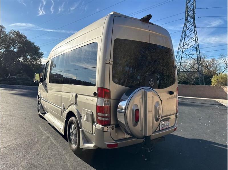 Mercedes-Benz Sprinter  2014