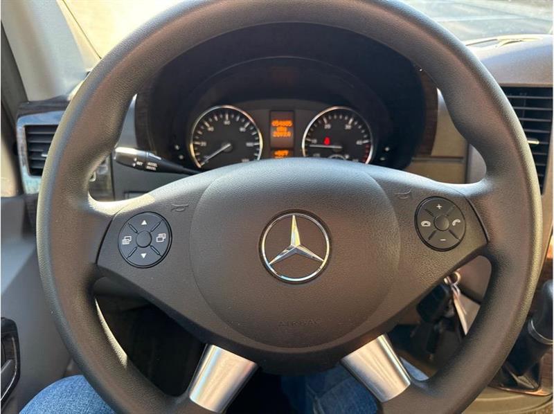 Mercedes-Benz Sprinter  2014