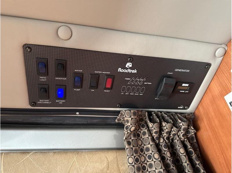 Roadtrek Motorhomes SS-Agile  2014