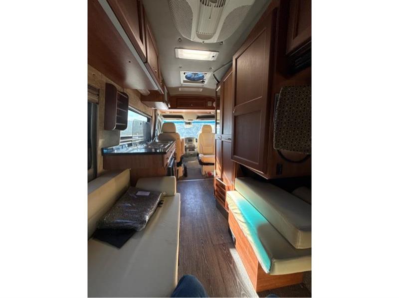 Roadtrek Motorhomes SS-Agile  2014