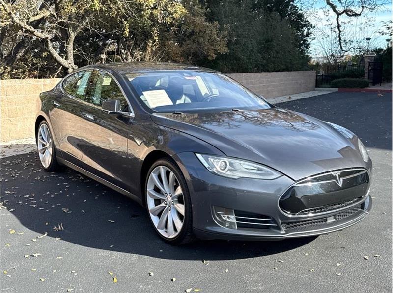 Tesla Model S  2014