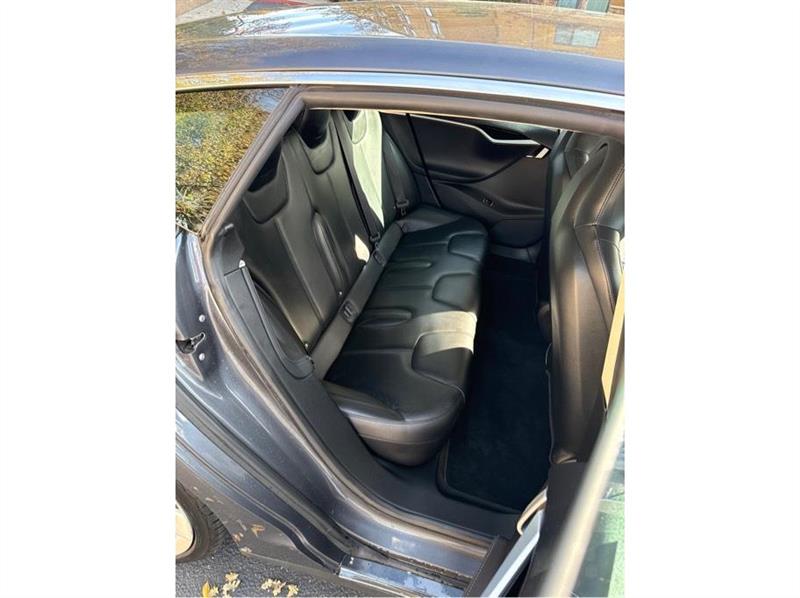 Tesla Model S  2014