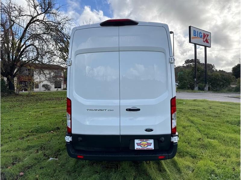 Ford Transit  2019