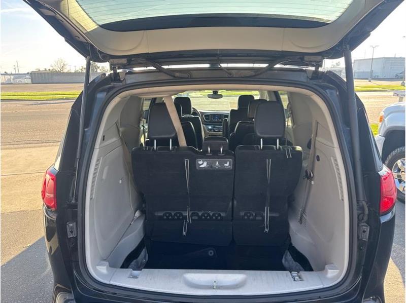 Chrysler Voyager  2021