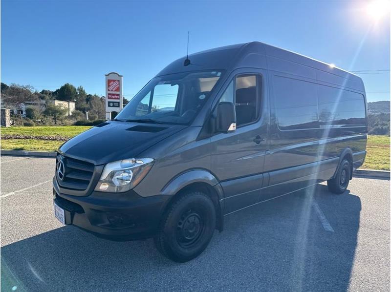 Mercedes-Benz Sprinter  2016