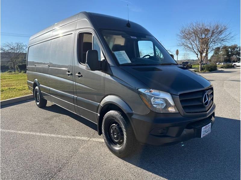Mercedes-Benz Sprinter  2016