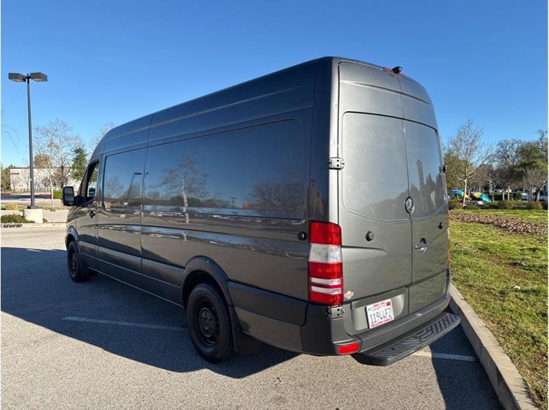 Mercedes-Benz Sprinter  2016