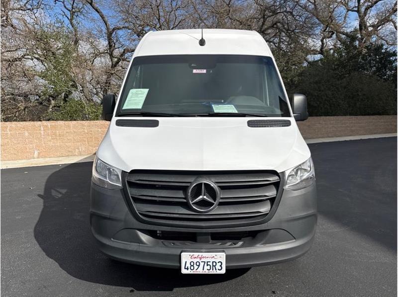 Mercedes-Benz Sprinter  2023