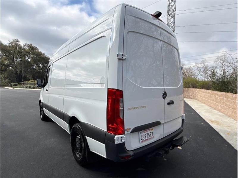Mercedes-Benz Sprinter  2023