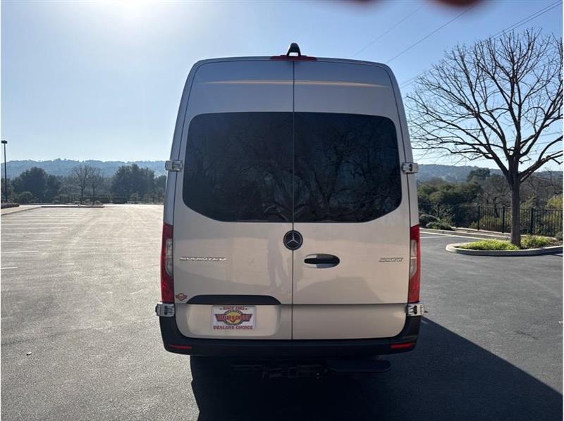 Mercedes-Benz Sprinter  2019